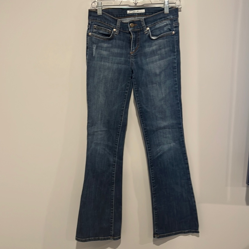 Provocateur Style Joe’s Jeans